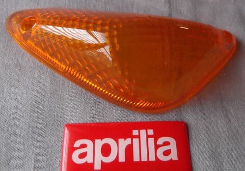Aprilia Rally RH Front Indicator Lens Amber AP8212829