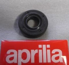 Aprilia RS125 Pegaso RSV1000 Gear Selector Shaft Oil Seal AP0250450