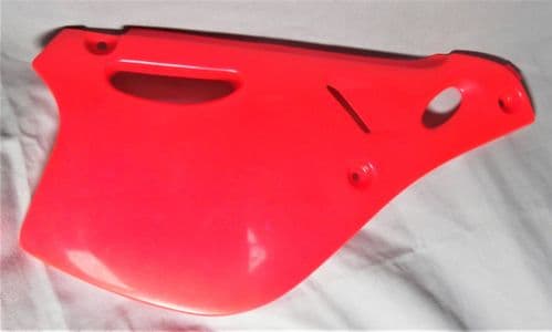 Beta / KTM SX60 RH Sidepanel - Red 460.08.042.000R