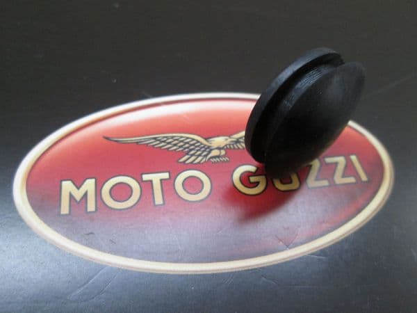 Genuine Moto Guzzi California Daytona Sport Rubber Inspection Cap Plug GU93180220
