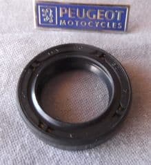 Peugeot 50 LH Crankshaft Oil Seal PE720960