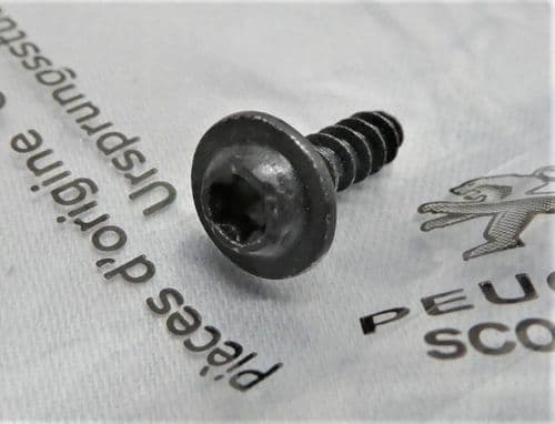 Peugeot Flanged Self Tapping Screw 4x14mm PE726456