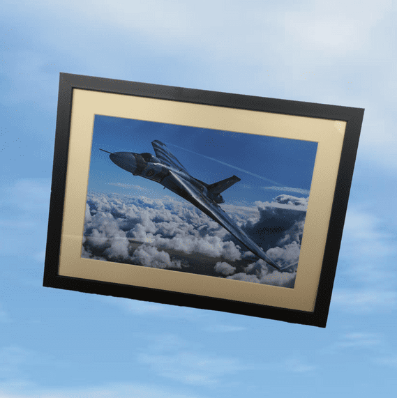 Stunner Framed Photo Print - Vulcan XH558 In the Air